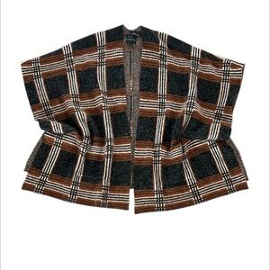 Buckle Black brown plaid cardigan shawl poncho size XS/Small
